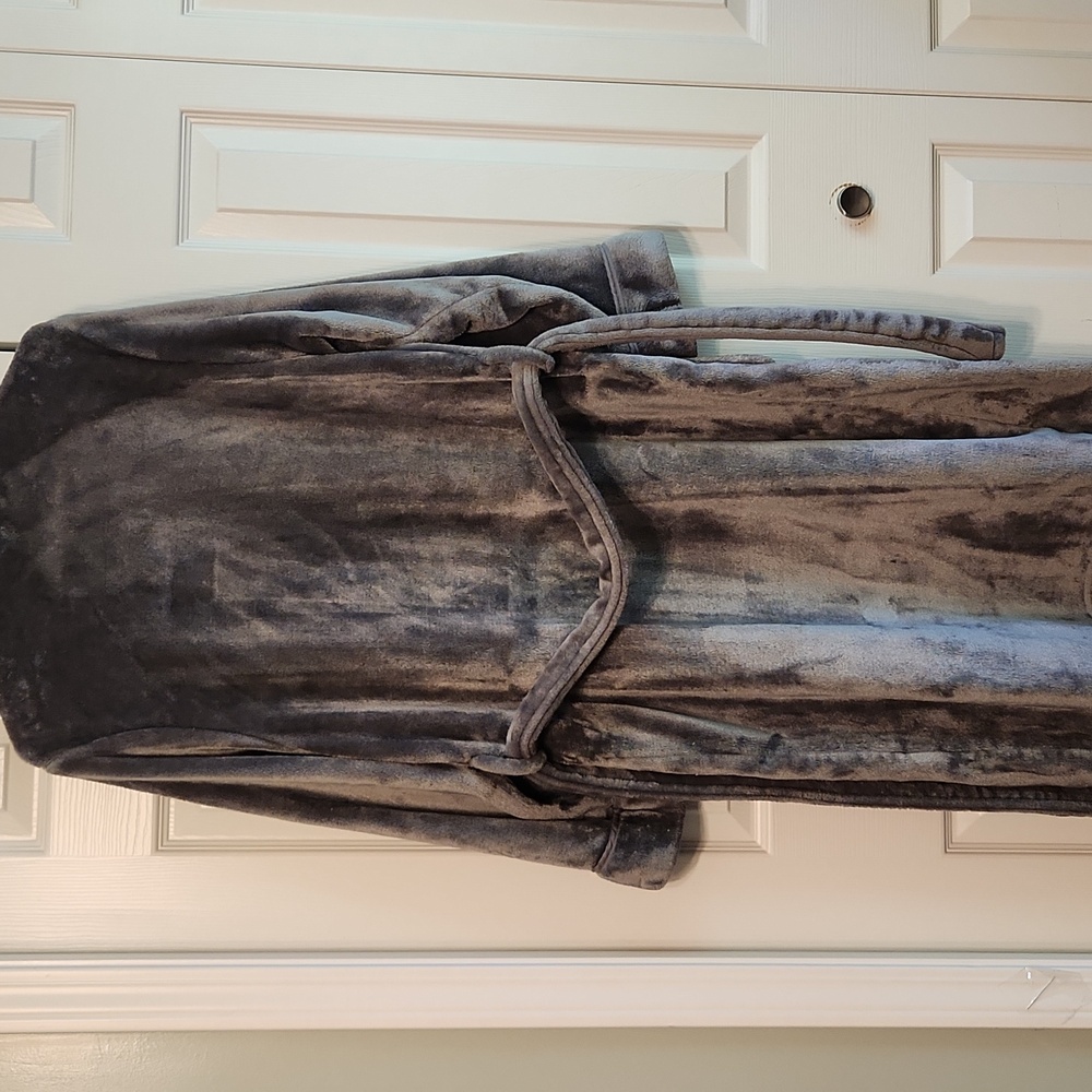 Brookstone Gray Nap Robe Small/Medium - Picture 6 of 8